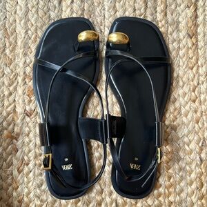 NWOT Zara Flat Strappy Sandals